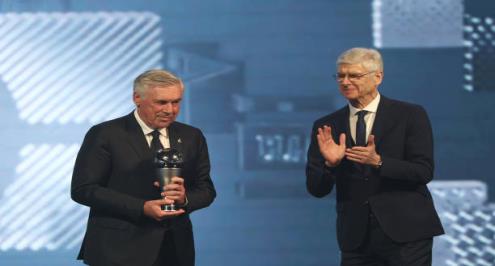 4 نقاط بين أنشيلوتي وألونسو.. الترتيب النهائي لجائزة "ذا بيست" لأفضل مدرب في العالم